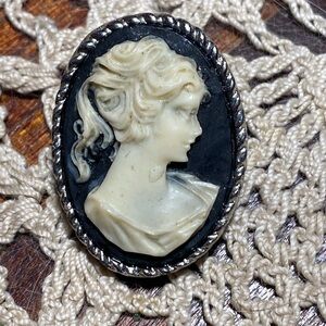 Vintage Silver and Cream Oval Cameo Brooch with Carved Profile